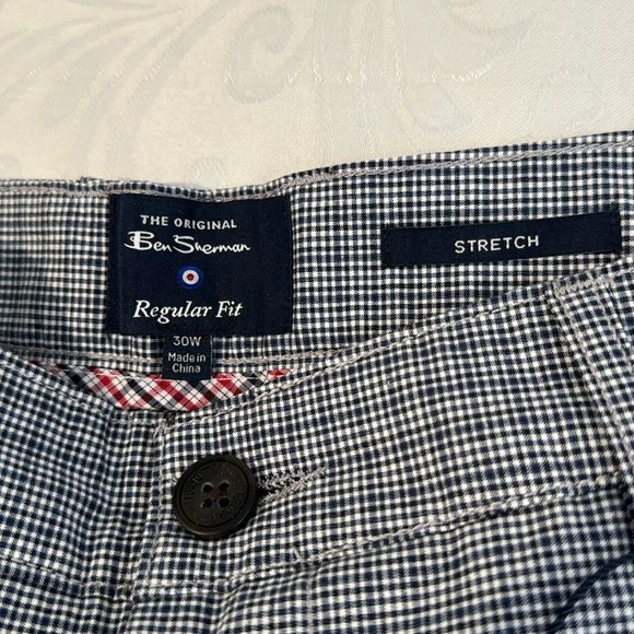 Ben Sherman Mini Checked Shorts. Men’s 30 - Picture 5 of 9